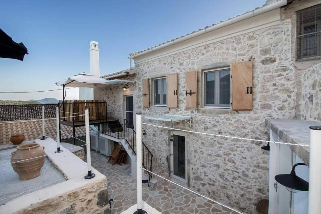 Nikolas Est 1773 Villa Áno Korakiána Eksteriør billede