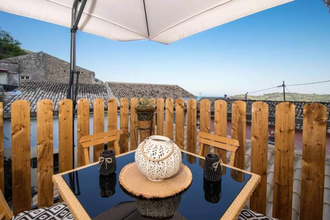 Nikolas Est 1773 Villa Áno Korakiána Eksteriør billede